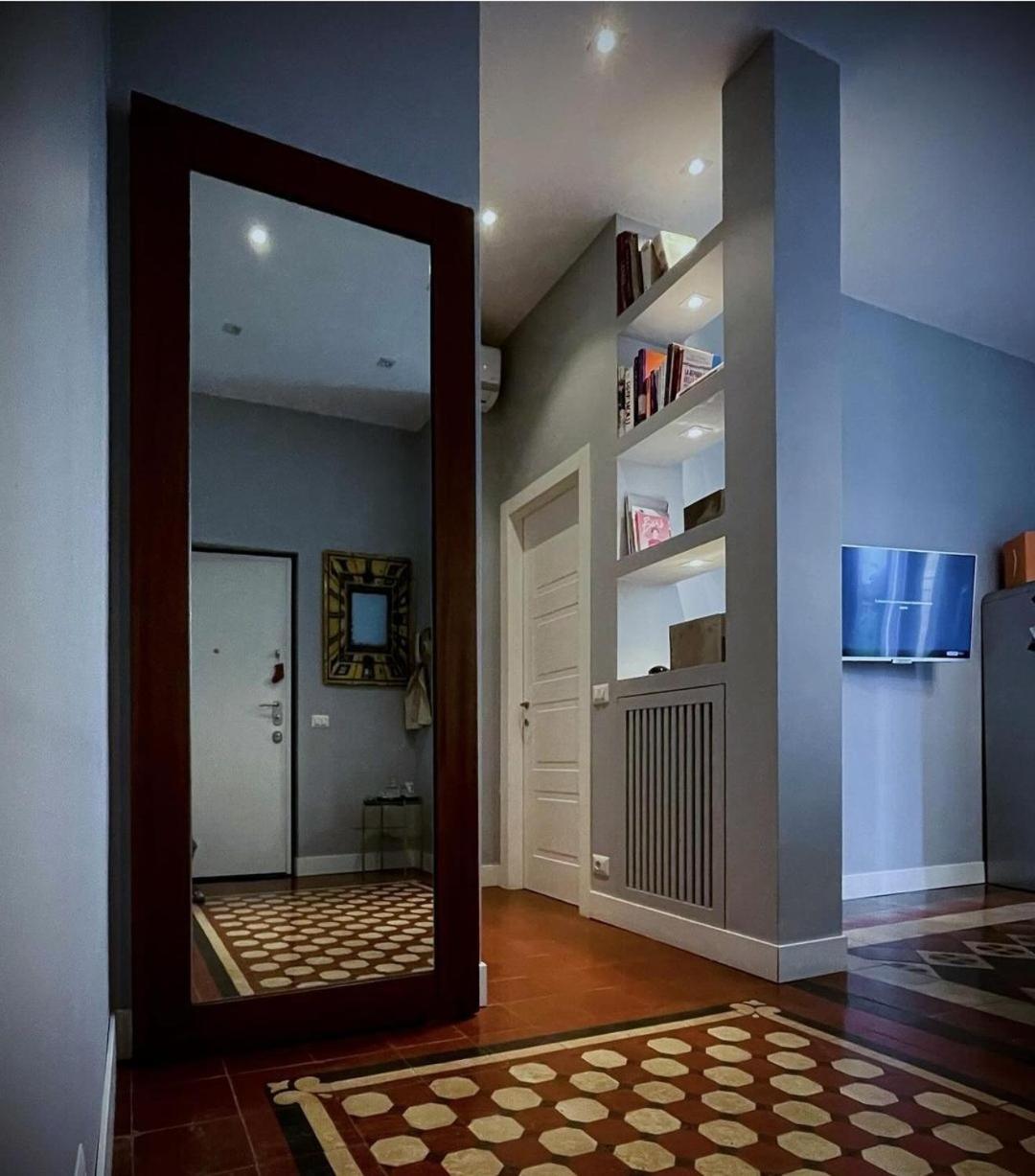 A Casa Di... Apartment Милано Екстериор снимка
